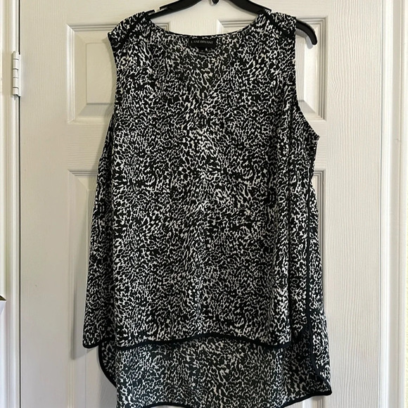 Animal Print Lane Bryant Dressy Shell. Hi-Lo size 18 - Picture 1 of 3